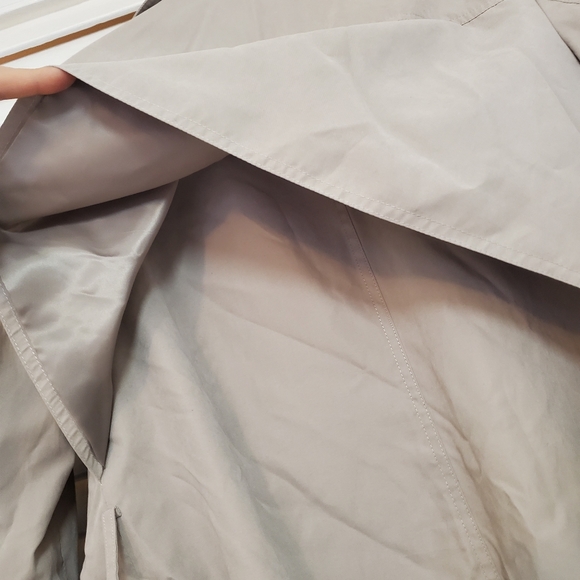 Spring trench coat by French Connection - Picture 3 of 16